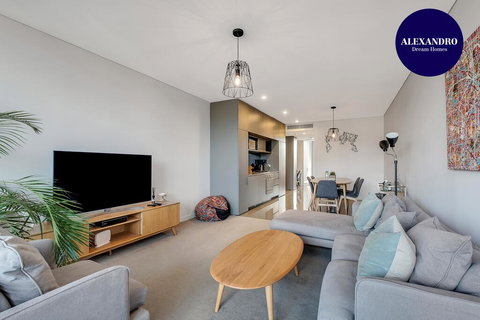 STYLISH CAMPERDOWN APARTMENT And PARKING INC - C Tourism 0