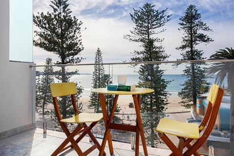 Sun Drenched Ocean View Apartment - C Tourism 1
