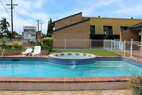 Sun Plaza Motel - Mackay - C Tourism 0