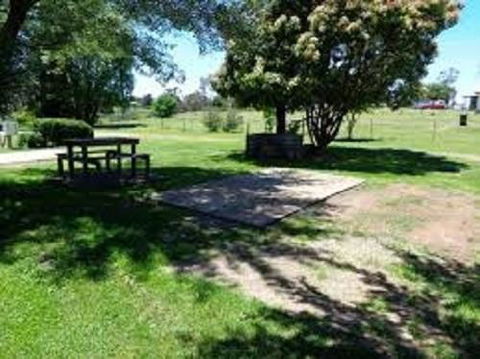 Summit Cabin - C Tourism 2