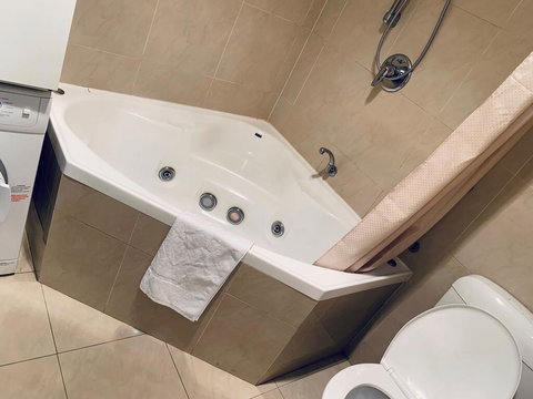 Swan Valley Oasis Resort - C Tourism 1