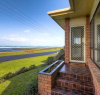 Swimmers Rest - uninterrupted panoramic ocean views - 1 Bedroom - C Tourism