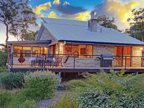Sydney View - 70km From Sydney, 1000km From Care! - C Tourism 1