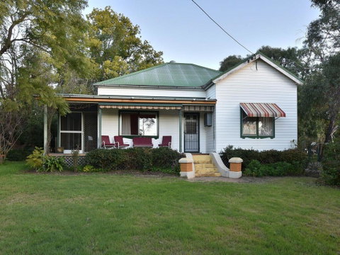 Tabitha Hill Cottage - C Tourism 1
