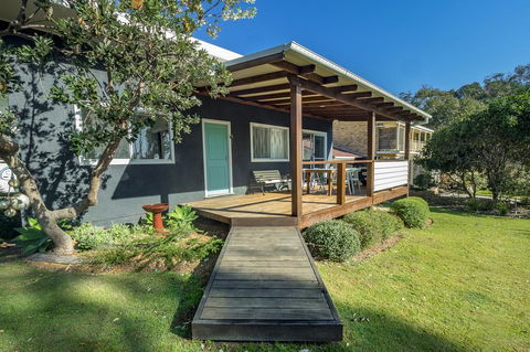 Tallowood Beachfront Cottage - C Tourism 0