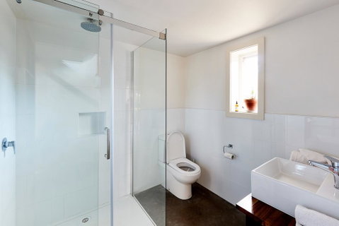 Tarndwarncoort - Farmer's Cottage - C Tourism 2