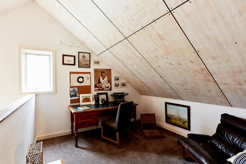 Tarndwarncoort - Farmer's Cottage - C Tourism 1
