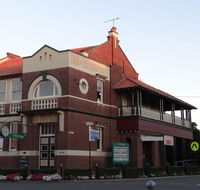 The Bank BB West Wyalong - C Tourism