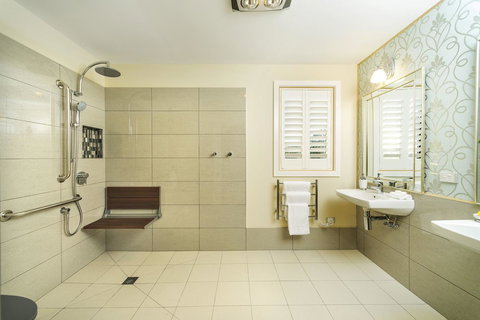 Coastal Pods Wynyard - C Tourism 12