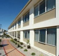 Edgewater Hotel - C Tourism