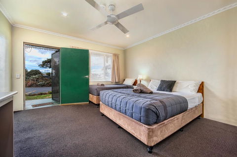 Wintersun Gardens Motel - C Tourism 18