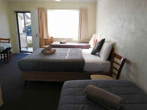 Wintersun Gardens Motel - C Tourism 12