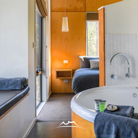 Cradle Mountain Wilderness Village - C Tourism 9