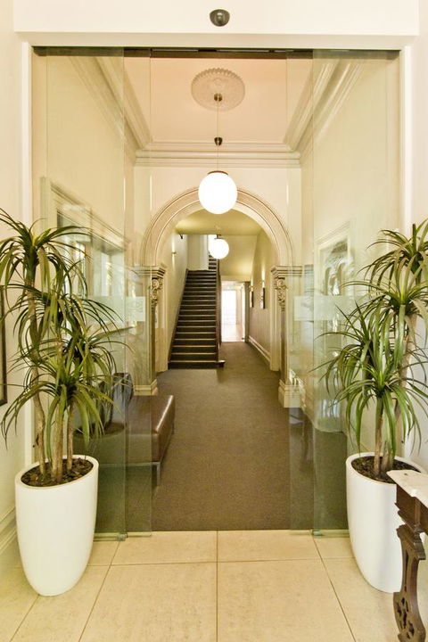Deloraine Hotel - C Tourism 18