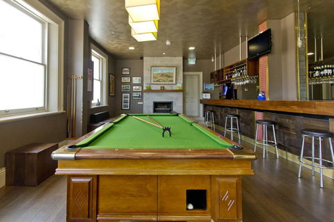 Deloraine Hotel - C Tourism 16