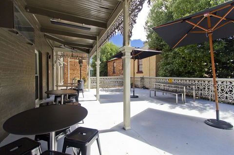 Deloraine Hotel - C Tourism 28
