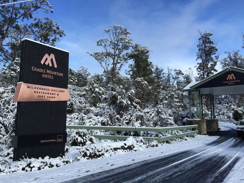 Cradle Mountain Hotel - C Tourism 39