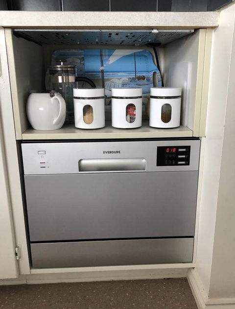 KINGFISHER COTTAGE Beachfront At The Binalong Bay - C Tourism 1