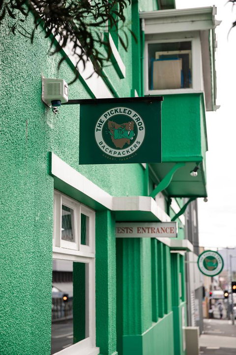 The Pickled Frog - C Tourism 15