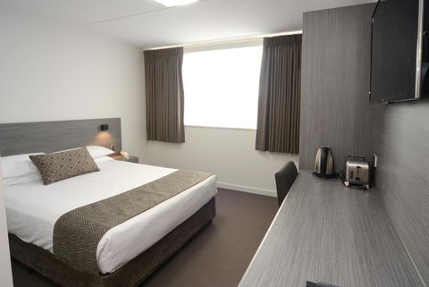 Bridge Hotel - C Tourism 10