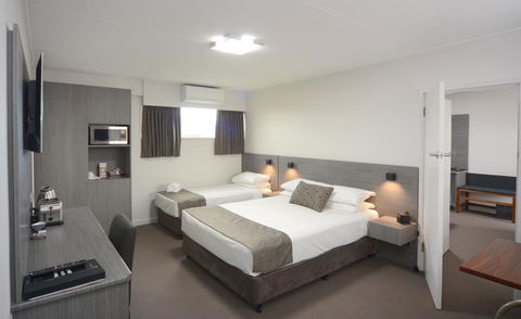 Bridge Hotel - C Tourism 2