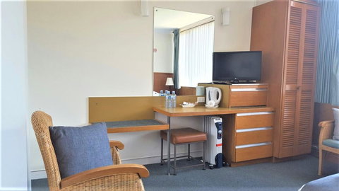 Mt Lyell Motor Inn - C Tourism 21