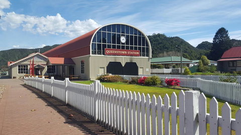 Mt Lyell Motor Inn - C Tourism 34