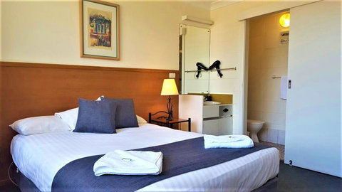 Mt Lyell Motor Inn - C Tourism 5