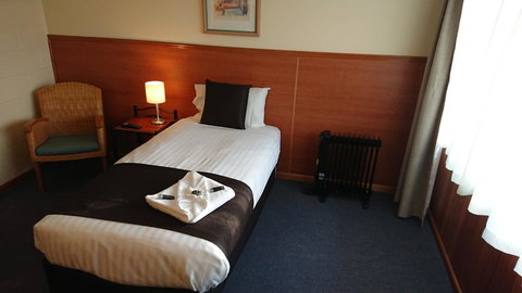 Mt Lyell Motor Inn - C Tourism 3