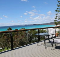 Driftwood Bay of Fires - C Tourism
