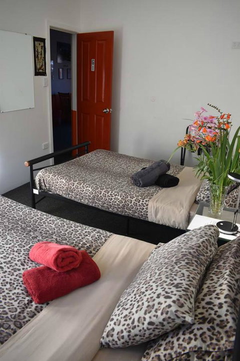 Hobart's Accommodation & Hostel - C Tourism 16