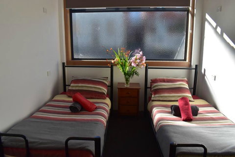 Hobart's Accommodation & Hostel - C Tourism 18