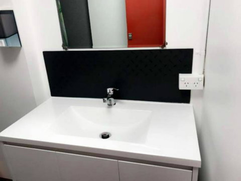 Hobart's Accommodation & Hostel - C Tourism 24