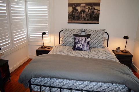 Lyttleton Cottage - C Tourism 4