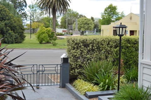 Lyttleton Cottage - C Tourism 13