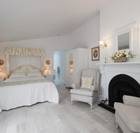 White Dove Cottage Bed and Breakfast - C Tourism
