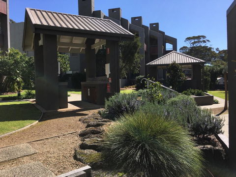 Cumberland Lorne Resort - C Tourism 1