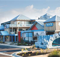 The Island Accommodation - C Tourism