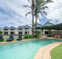 Boathouse Resort Studios and Suites - C Tourism
