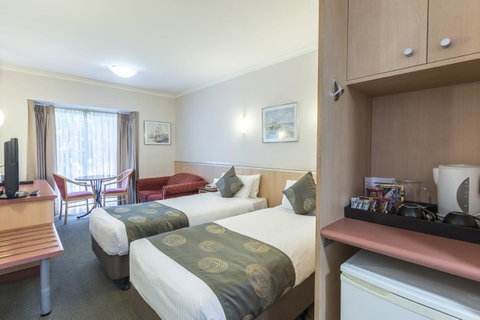 The Waverley International Hotel - C Tourism 8