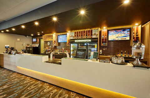 Mornington Hotel - C Tourism 8