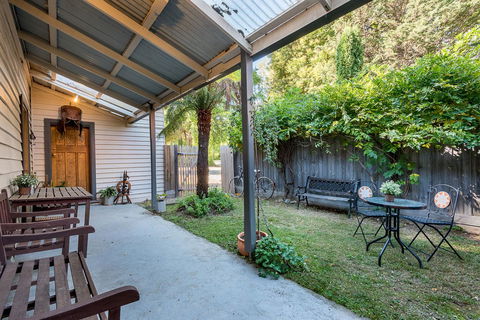 Avalon House - C Tourism 32