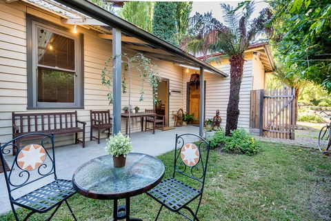 Avalon House - C Tourism 1