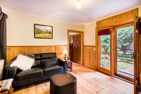 Avalon House - C Tourism 8