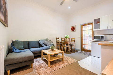 Avalon House - C Tourism 18