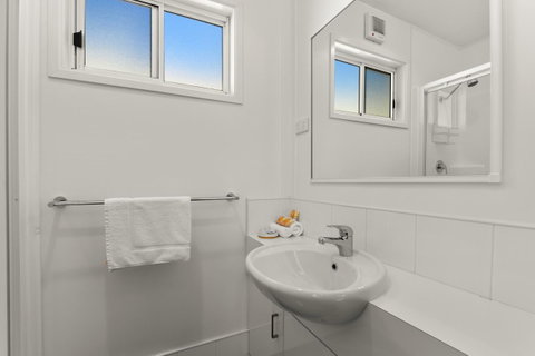 Bright Riverside Holiday Park - C Tourism 8