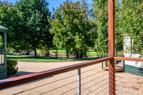 Bright Riverside Holiday Park - C Tourism 38