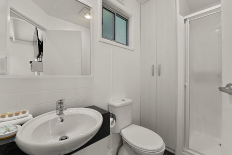Bright Riverside Holiday Park - C Tourism 32