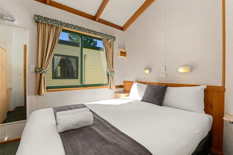 Bright Riverside Holiday Park - C Tourism 21