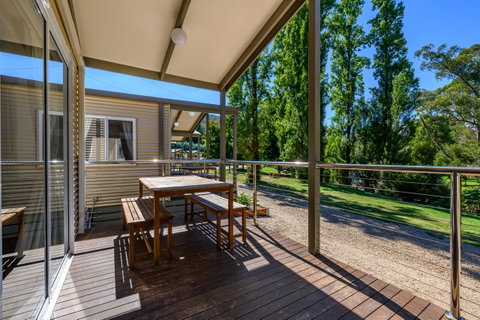 Bright Riverside Holiday Park - C Tourism 5